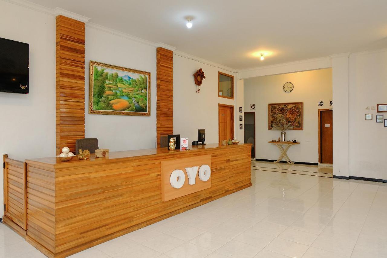 Oyo 446 Hotel Kawi Surapatha Malang Luaran gambar