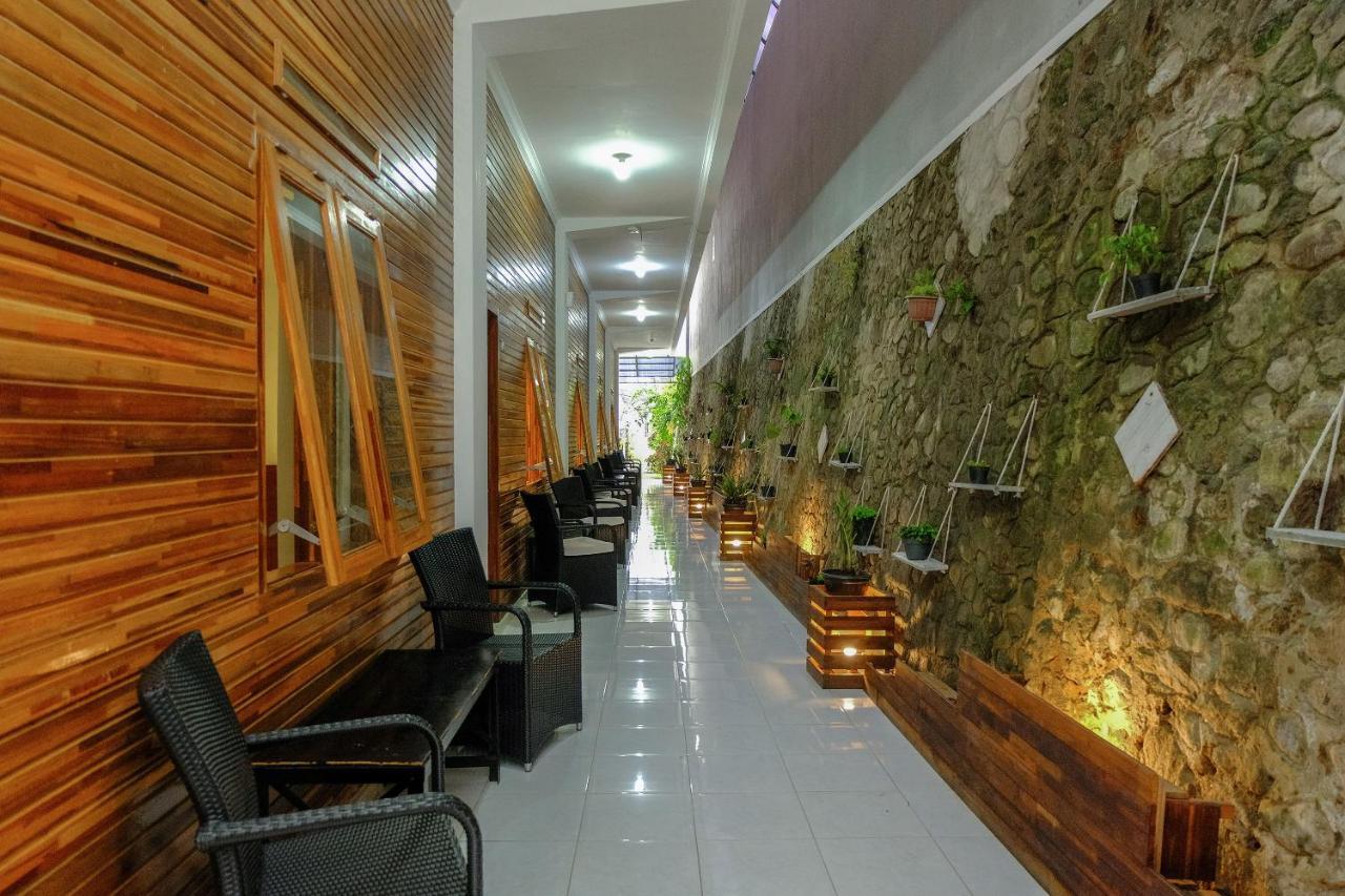 Oyo 446 Hotel Kawi Surapatha Malang Luaran gambar