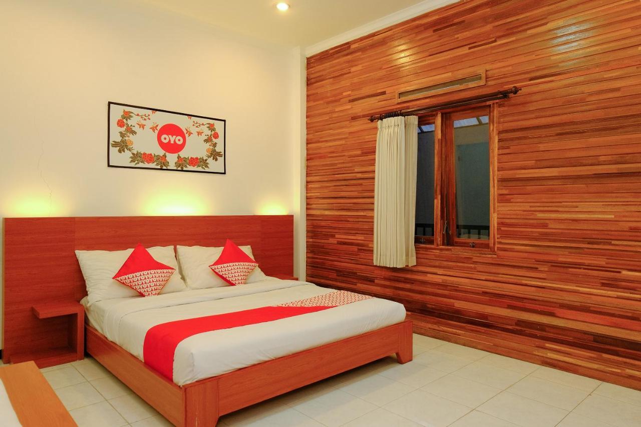 Oyo 446 Hotel Kawi Surapatha Malang Luaran gambar
